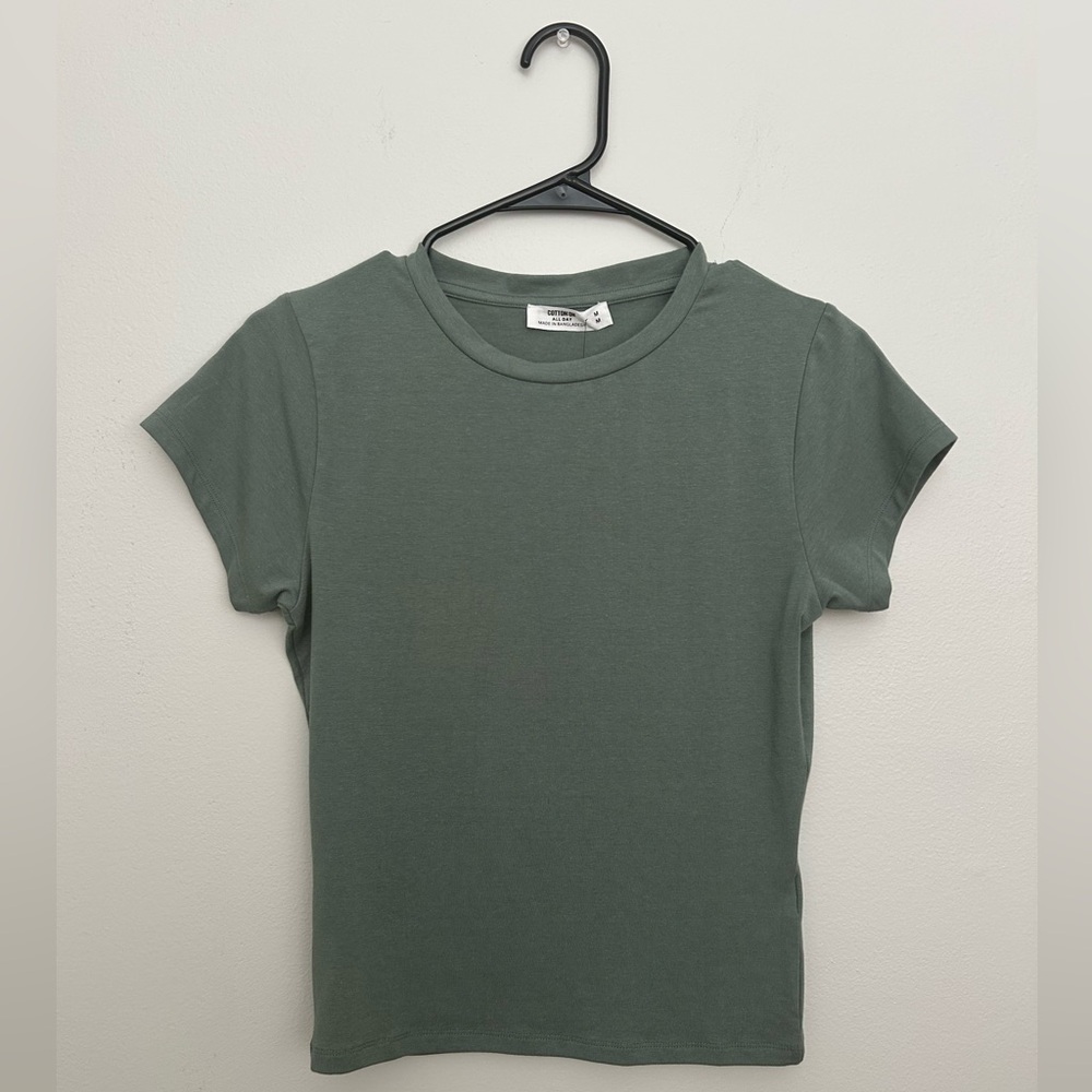 COTTON ON ALL DAY CREW TEE ‼️DISCONTINUED COLOR NWT‼️
